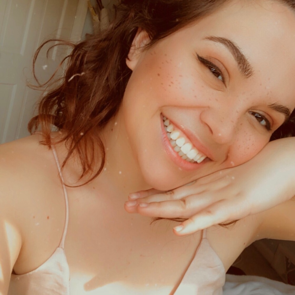 Meet your Posher, Emma
